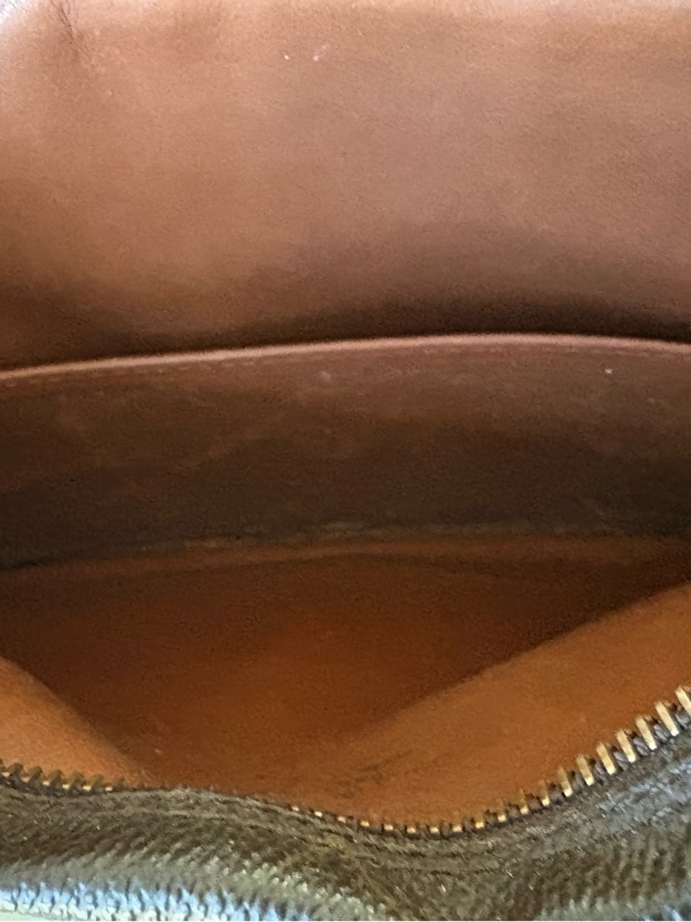 Louis Vuitton Brown Monogram Canvas Men's and women’s Pouch - Picture 5 of 7